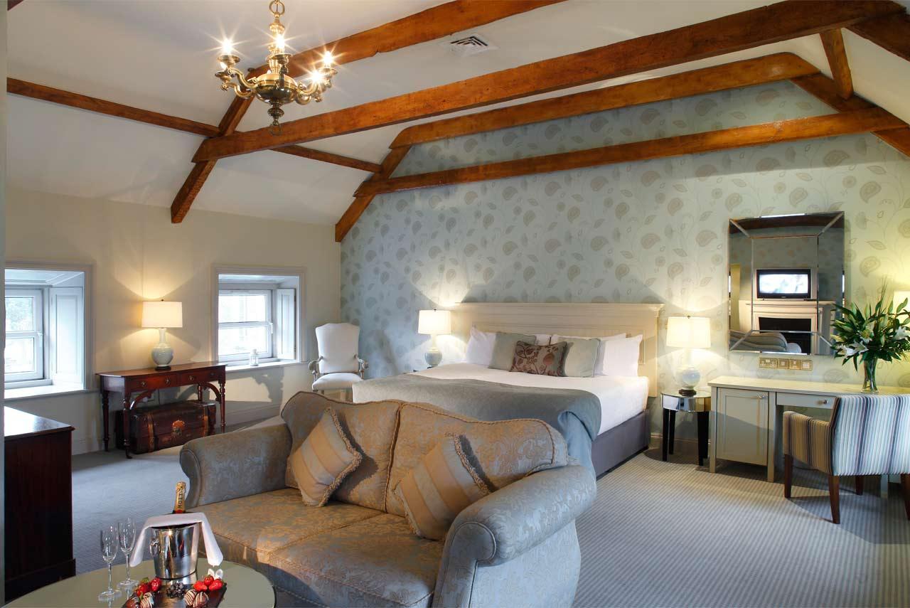 Hotel Old Ground 4*